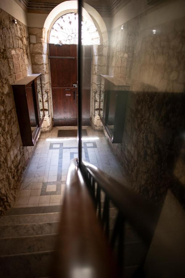 Corner Cavour Apartment Sassari Luaran gambar